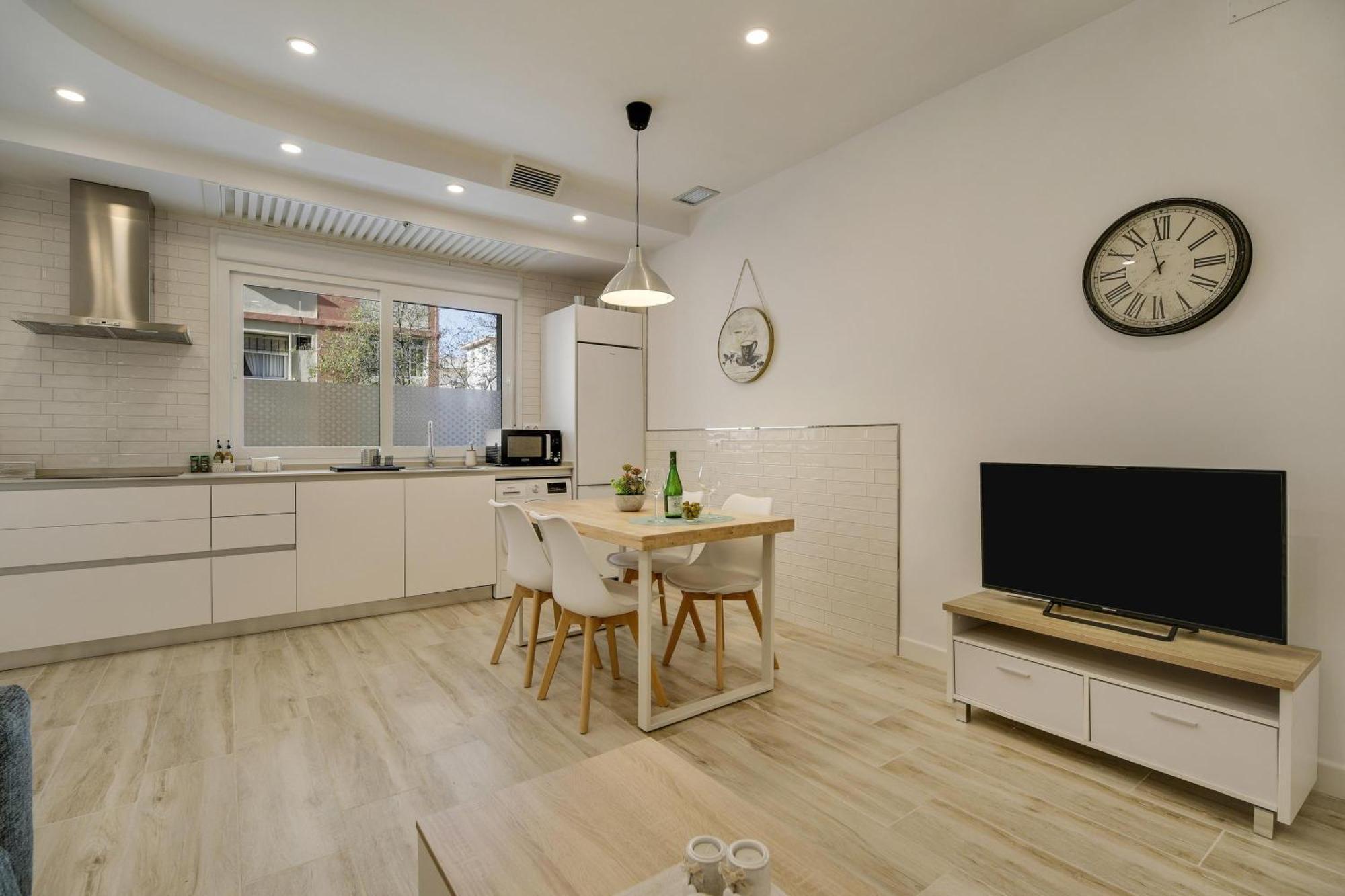 Apartamento Naypa With Free Parking Cadix Extérieur photo